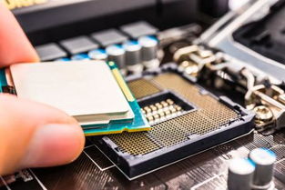 云計算賦能與自主創新 中國計算機產業的雙輪驅動